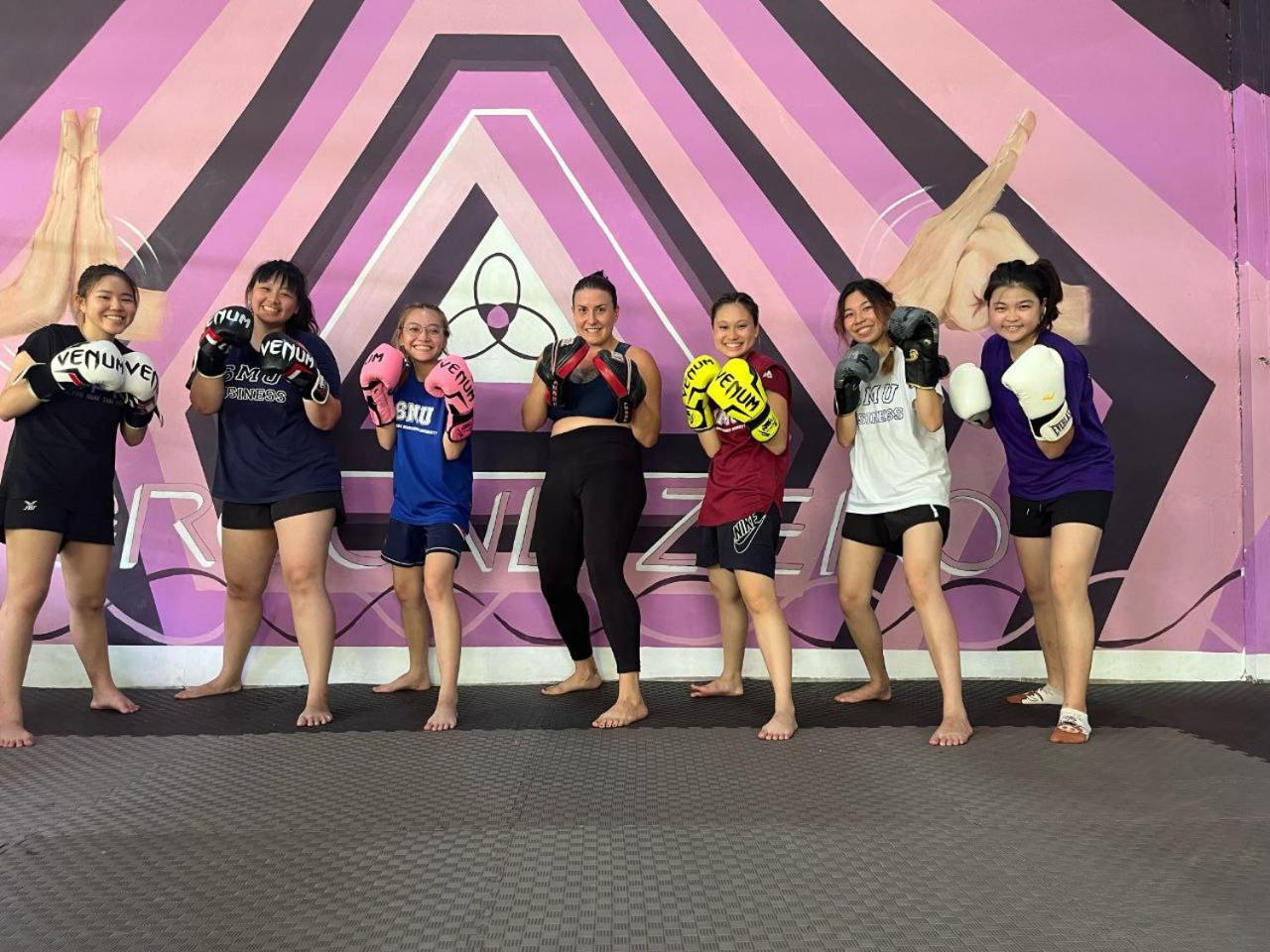 Hotel Ground Zero Martial Arts And Yoga Ciudad de Siem Riep Exterior foto